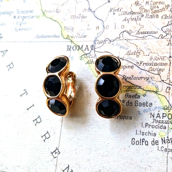 Swarovski SAL Signed Black Crystal on Gold Clip- On Earrings - Picture 2 of 5